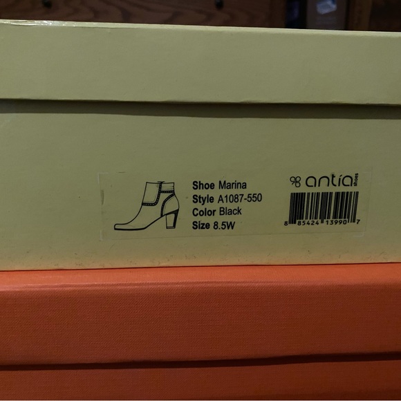 Anita Leather boots booties Sz 8.5 women’s designer leather boots EUC - Picture 14 of 14